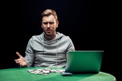Man upset online gambling regarding the Loto-Québec class action lawsuit filed