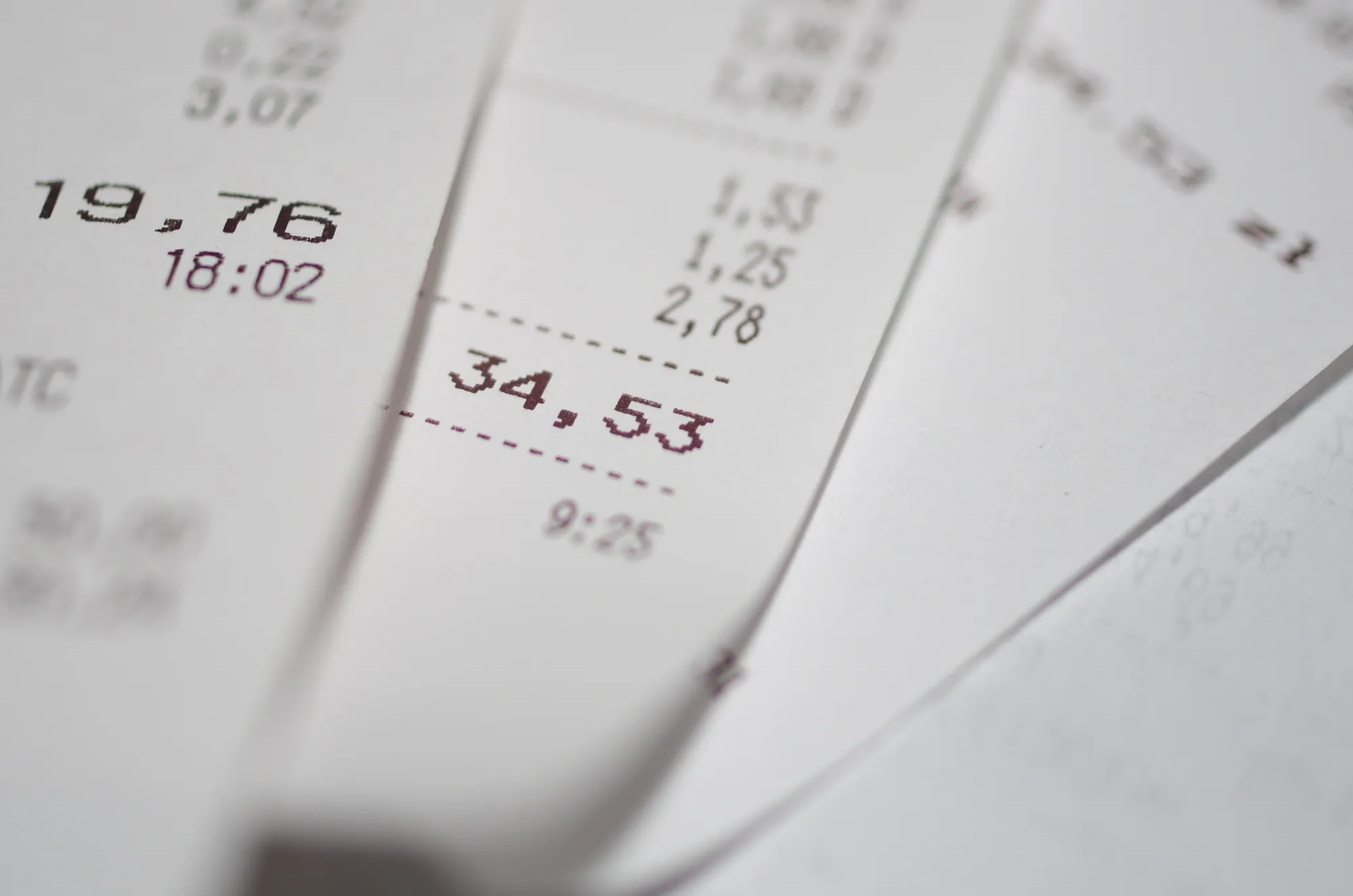 Receipts regarding information on whther you need proof of purchase to claim cash in a class action lawsuit settlement 