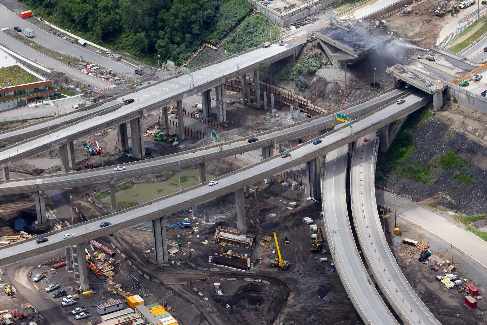 Turcot Interchange construction target of class action lawsuit