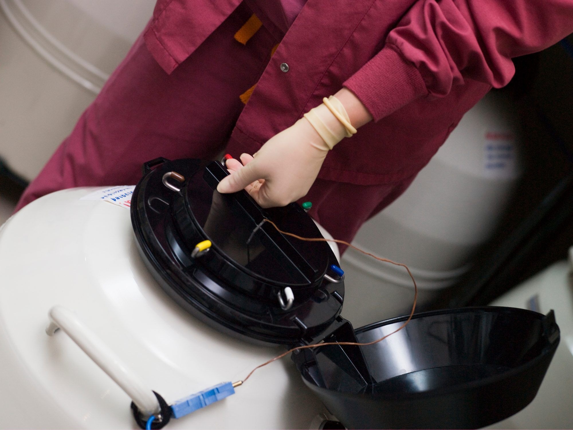 Embryo tank regarding the ReproMed Fertility Class Action Lawsuit Settlement