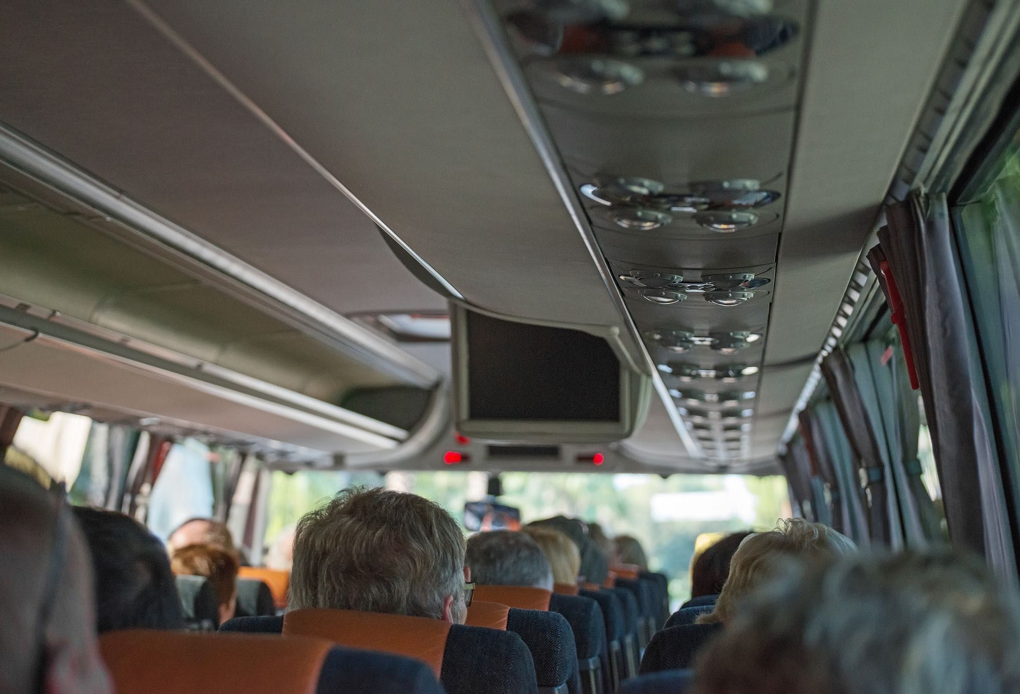 alberta-tour-bus-accident