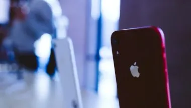 An iphone regarding the lawsuit Apple filed against GEEP for reselling products