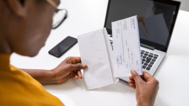 Commissioned workers file class actions over shorted vacation pay