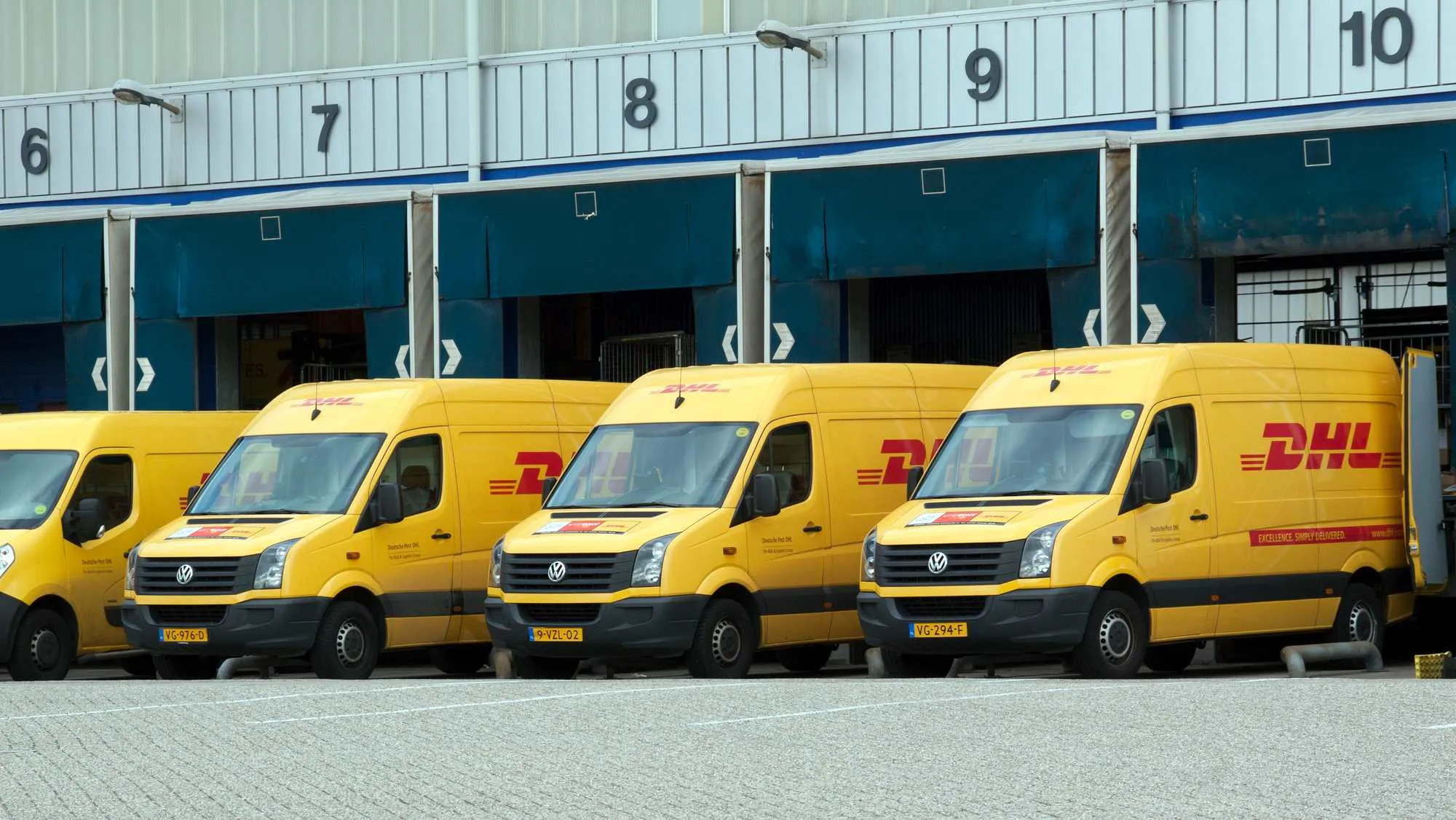 DHL Overcharges Customers With ‘False’ Processing Fees, Class Action Lawsuit Alleges