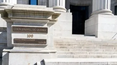 Sign of Quebec Court of Appeal in French