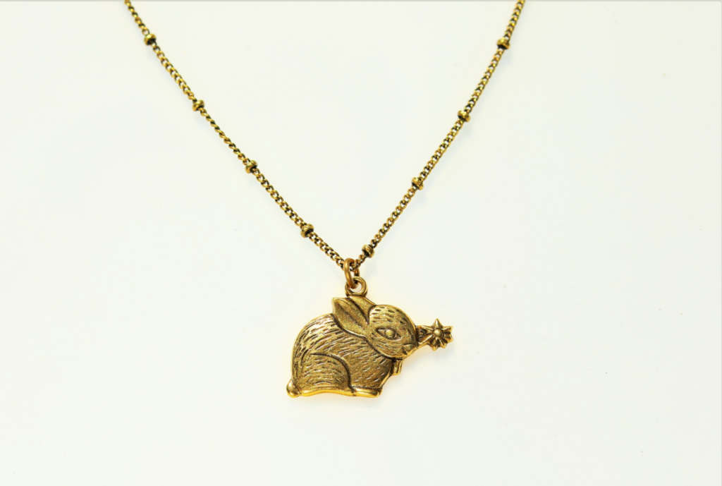 Pendant necklace vintage costume jewelry accessory