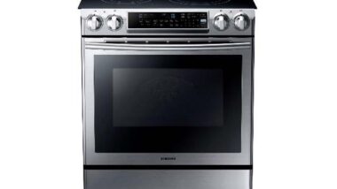 Product photo of recalled Samsung range, representing the Samsung recall.