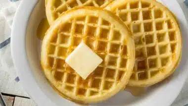 Close up of Waffles on a plate, representing the frozen waffle recall.